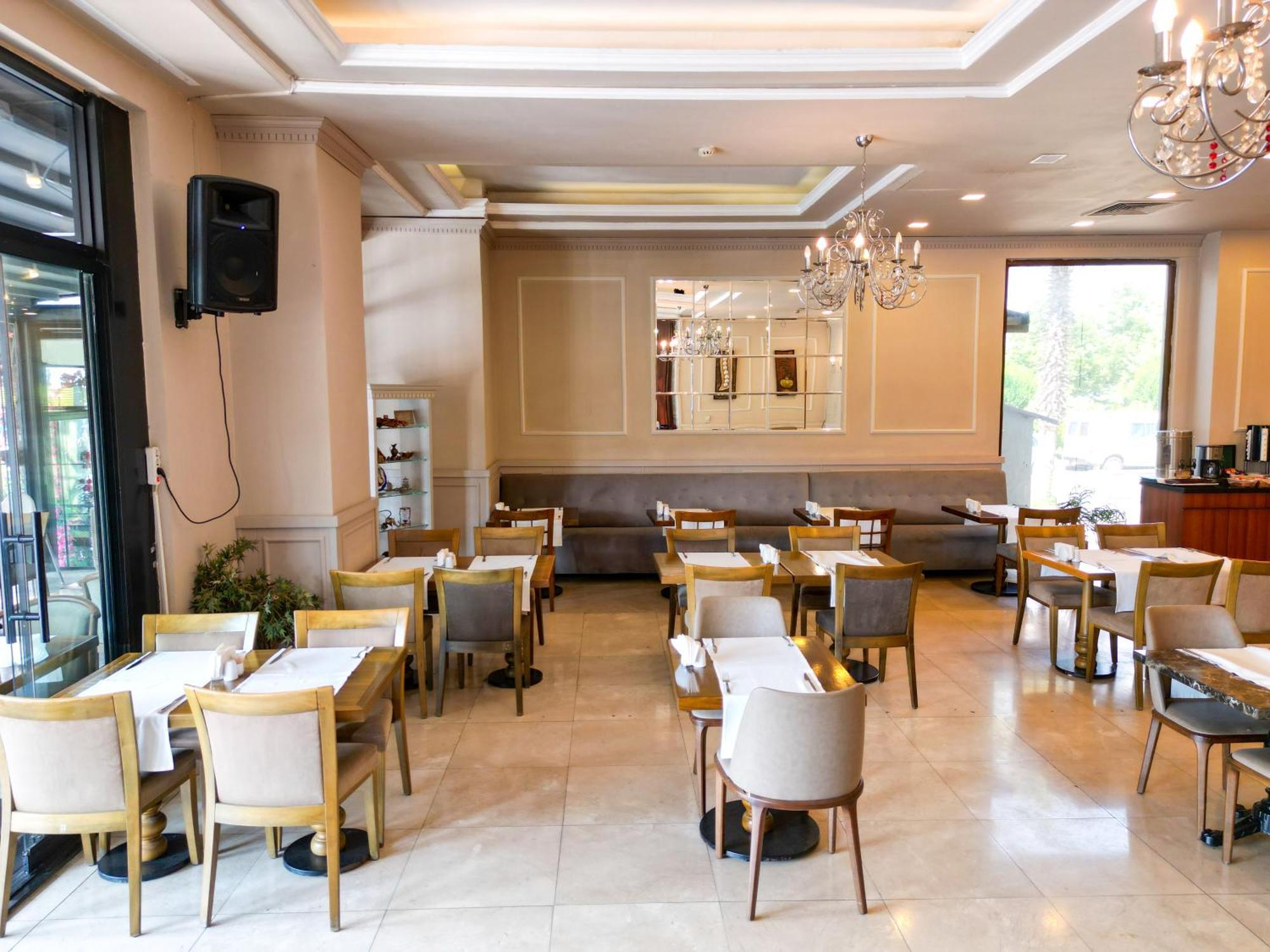 New Balturk Hotel Izmit Коджаели Екстериор снимка