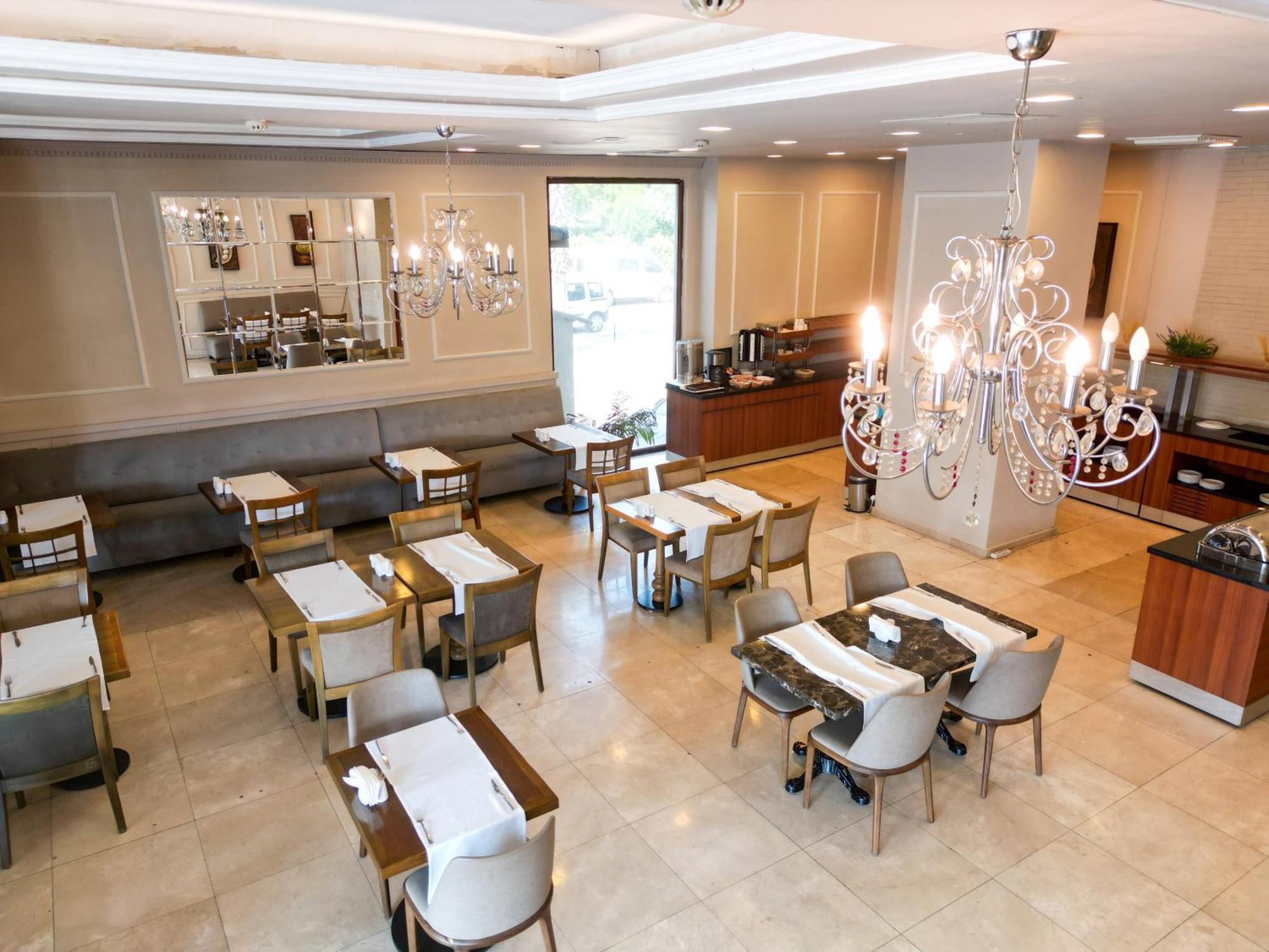 New Balturk Hotel Izmit Коджаели Екстериор снимка